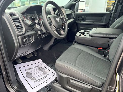 New 2026 RAM 3500 Tradesman AWD/4WD image 12