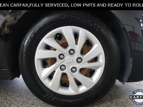 Used 2019 Hyundai Elantra SE w/ Cargo Package image 25