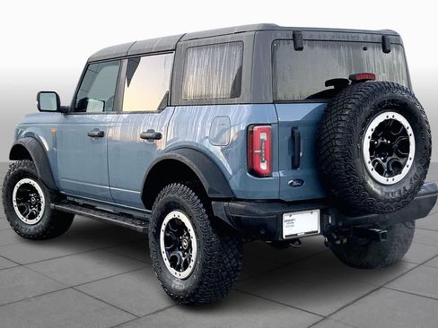 Used 2024 Ford Bronco Badlands image 11