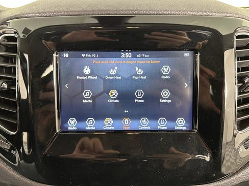 Used 2021 Jeep Compass Altitude image 13