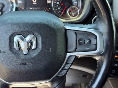 Used 2020 RAM 1500 Big Horn AWD/4WD image 17