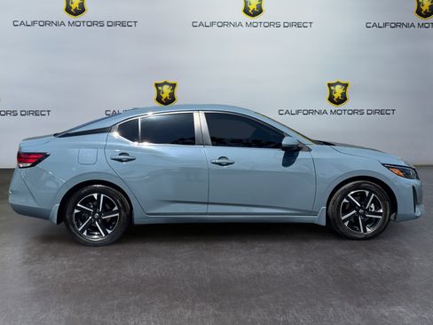Used 2025 Nissan Sentra SV FWD image 6