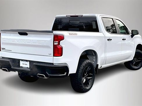 Certified 2021 Chevrolet Silverado 1500 LT Trail Boss w/ Convenience Package II image 6