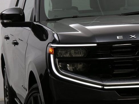 New 2025 Ford Expedition Max Platinum w/ Platinum Ultimate Package image 4