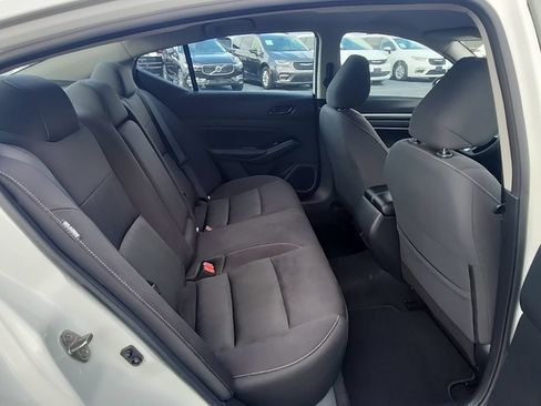 Used 2023 Nissan Altima 2.5 SV FWD image 31