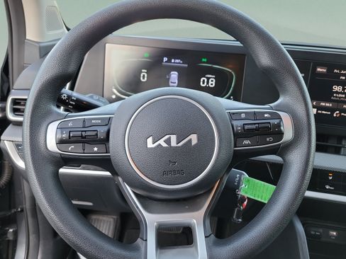 Certified 2024 Kia Sportage LX FWD image 17