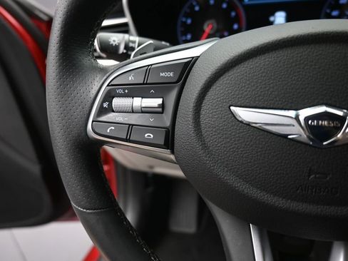 Used 2020 Genesis G70 2.0T RWD image 6