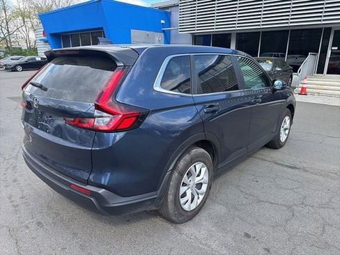 Used 2025 Honda CR-V LX image 6