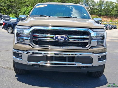 New 2026 Ford F150 Lariat w/ Equipment Group 501A Mid AWD/4WD image 8