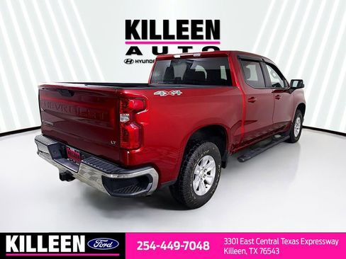 Used 2021 Chevrolet Silverado 1500 LT w/ Bed Protection Package image 8
