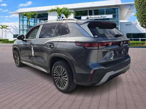 New 2026 Volkswagen Tiguan S FWD image 5