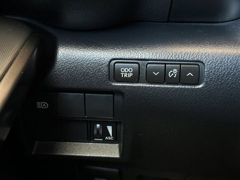 Used 2022 Lexus IS 350 F Sport w/ Navigation Package RWD image 31