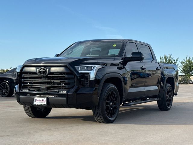 Used 2026 Toyota Tundra Limited AWD/4WD image 3