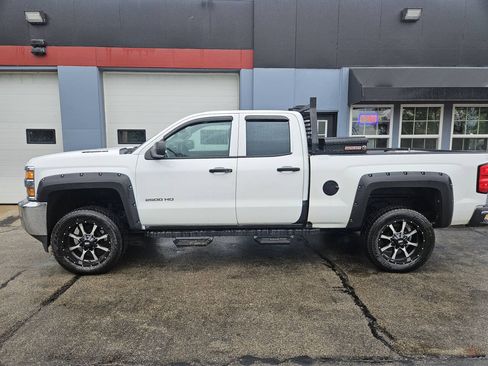 Used 2017 Chevrolet Silverado 2500 W/T w/ WT Fleet Convenience Package AWD/4WD image 1