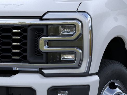 New 2026 Ford F350 Platinum AWD/4WD image 18