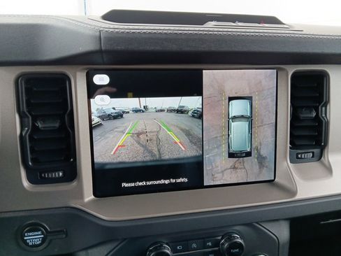 Used 2025 Ford Bronco Outer Banks AWD/4WD image 43