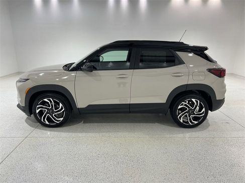 New 2026 Chevrolet TrailBlazer RS w/ Convenience Package image 5