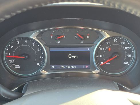 Used 2022 Chevrolet Equinox LT image 33