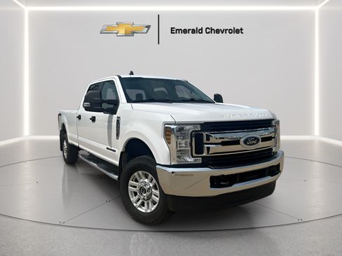 Used 2019 Ford F250 XLT AWD/4WD image 1