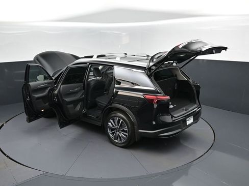 New 2026 INFINITI QX60 Luxe w/ Cargo Package image 2