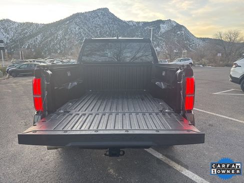 Certified 2025 Toyota Tacoma TRD Off-Road image 25