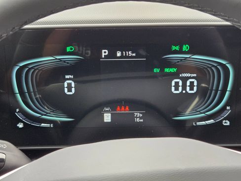 New 2026 Kia Niro SX Touring FWD image 15