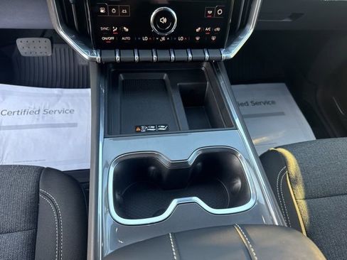 New 2026 GMC Acadia Elevation w/ LPO, Floor Liner Package image 17