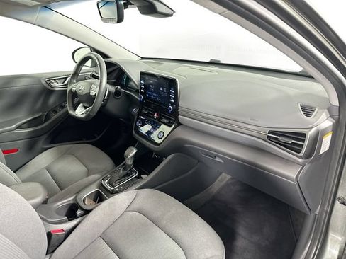 Used 2021 Hyundai Ioniq SEL FWD image 28