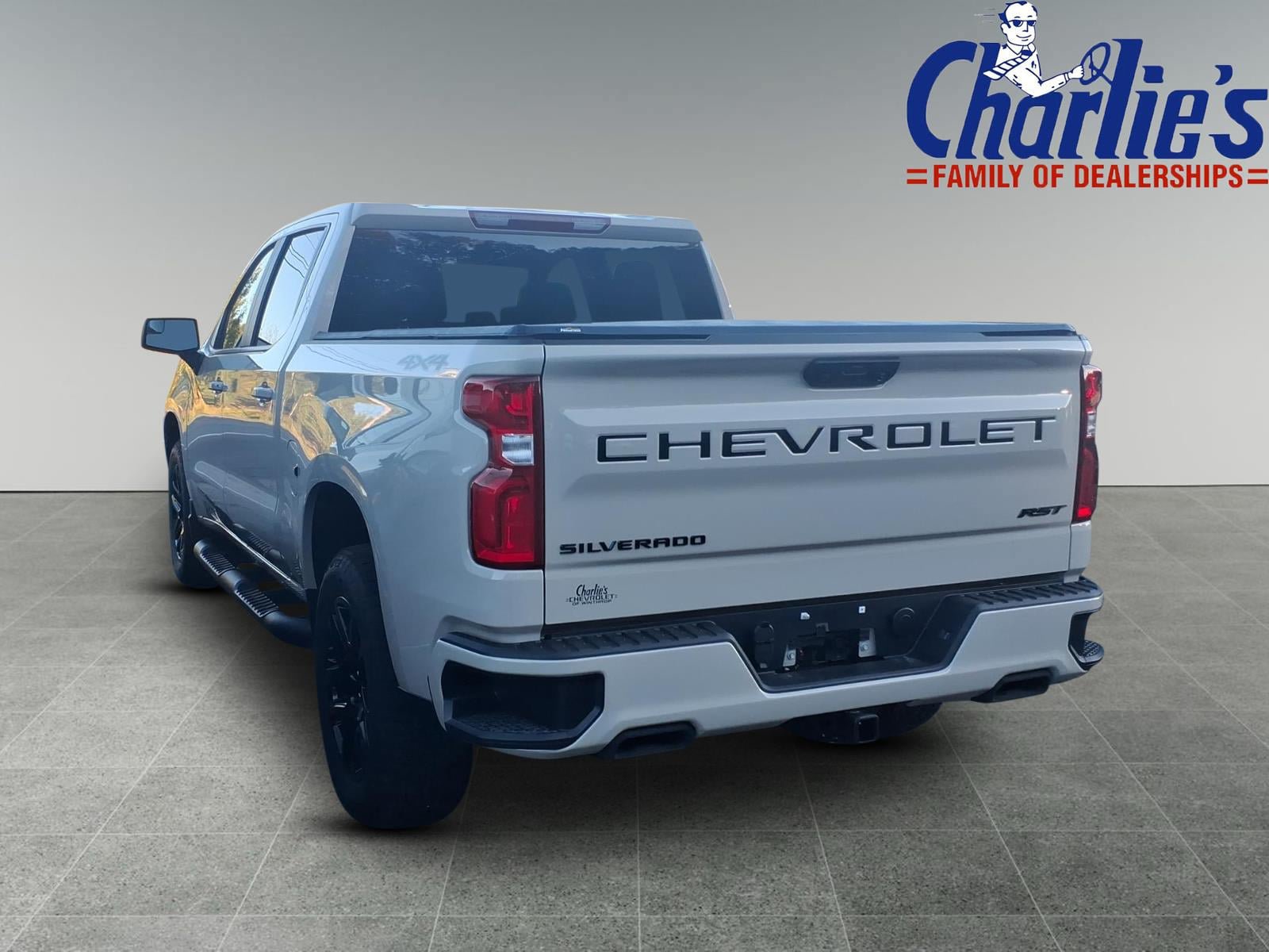 New 2026 Chevrolet Silverado 1500 RST w/ Dark Appearance Package AWD/4WD image 5