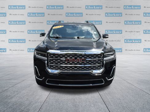 Used 2023 GMC Acadia SLT image 2