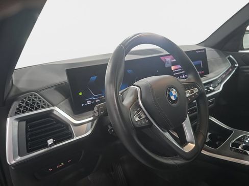 Used 2025 BMW X5 sDrive40i RWD image 21