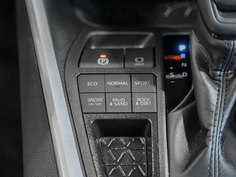 Used 2025 Toyota RAV4 XLE w/ Convenience Package AWD/4WD image 24