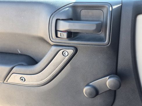 Used 2016 Jeep Wrangler Willys Wheeler image 8