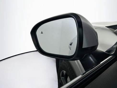 Used 2024 Mitsubishi Outlander SE FWD image 16