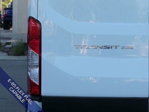 Used 2021 Ford Transit 250 Medium Roof image 6