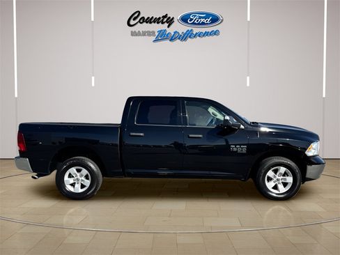 Used 2023 RAM 1500 Classic SLT w/ Trailer & Traction Group image 3