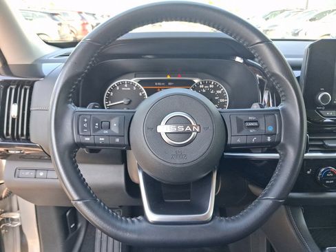 Used 2024 Nissan Pathfinder SV FWD image 20