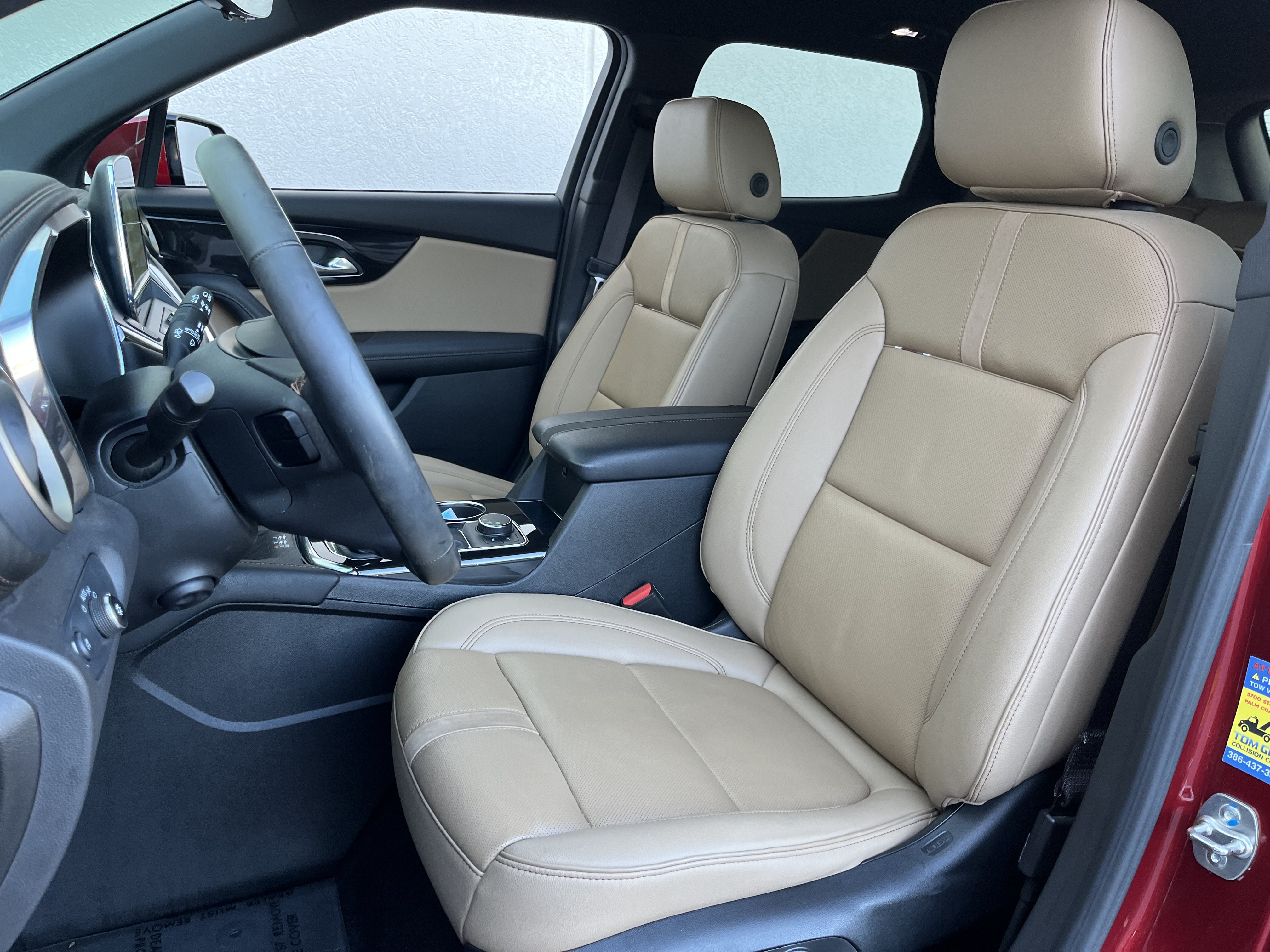 Used 2025 Chevrolet Blazer Premier w/ Driver Confidence II Package FWD image 2