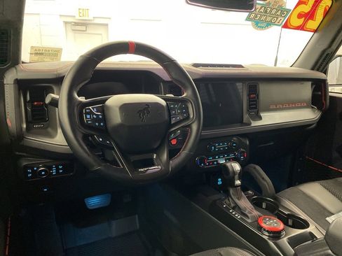 Used 2025 Ford Bronco Raptor image 12