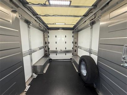 New 2025 Chevrolet Brightdrop 400