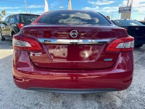Used 2014 Nissan Sentra S image 5