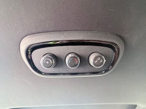 Used 2024 Dodge Durango GT image 32