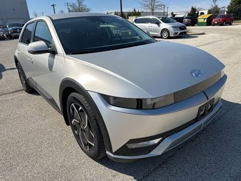 Used 2024 Hyundai Ioniq 5 SEL image 4