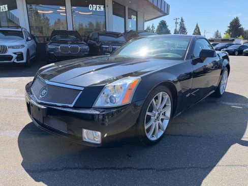 Used 2007 Cadillac XLR V RWD image 1