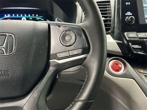 Certified 2019 Honda Odyssey EX-L image 18
