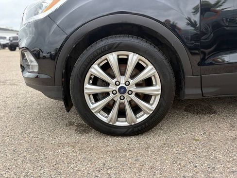 Used 2017 Ford Escape Titanium w/ Canadian Touring Package AWD/4WD image 24