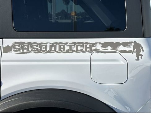 New 2025 Ford Bronco Outer Banks w/ Sasquatch Package image 41