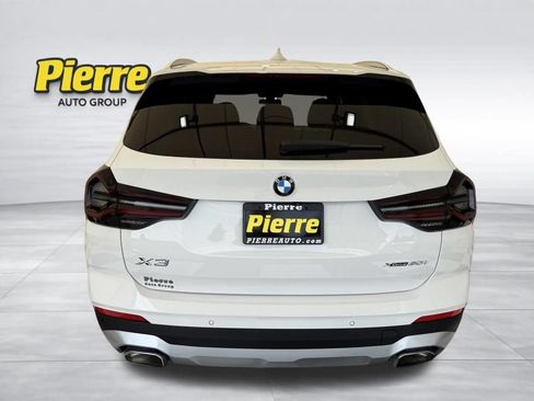 Used 2024 BMW X3 xDrive30i AWD/4WD image 3