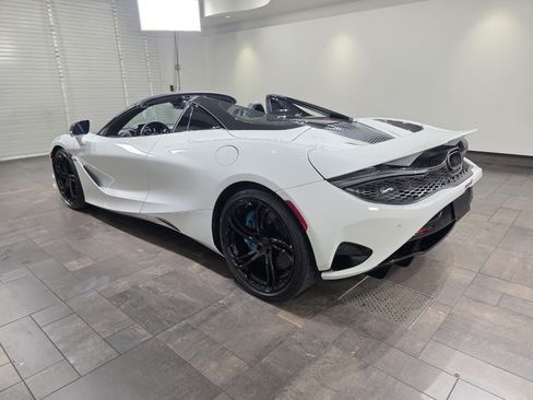 New 2027 McLaren 750S Spider RWD image 4