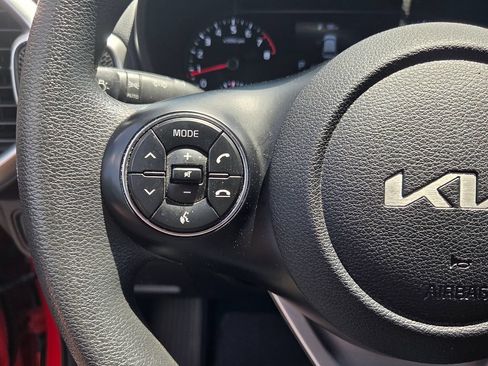 Used 2022 Kia Soul LX FWD image 22